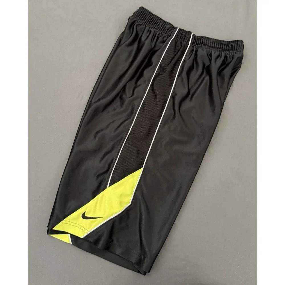 Nike Vintage Rare Dazzle Basketball Shorts Mens Size XL Black Yellow Shinny